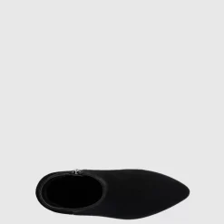 Prisilla
