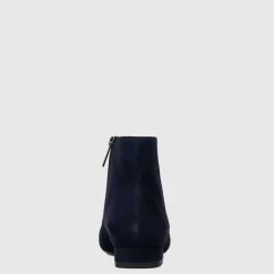 Prisilla